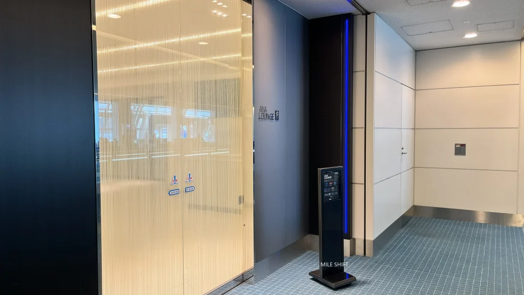 羽田空港ANAラウンジ本館北の入り口